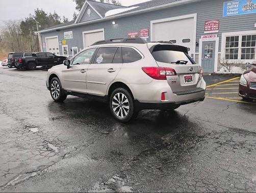 2015 Subaru Outback 2.5i Limited
