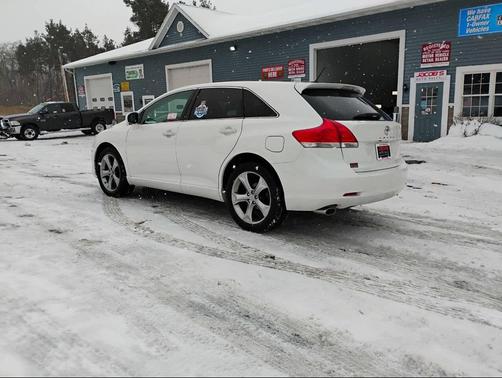 2011 Toyota Venza Base