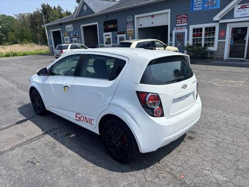 2016 Chevrolet Sonic LT