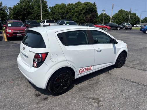 2016 Chevrolet Sonic LT