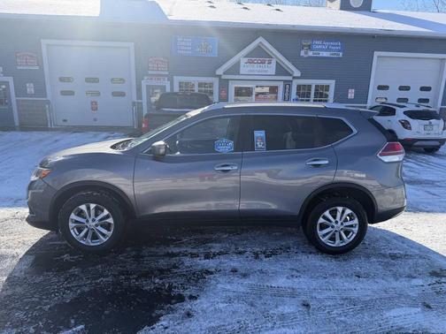 2016 Nissan Rogue SV