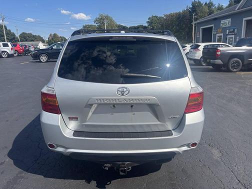 2010 Toyota Highlander SE