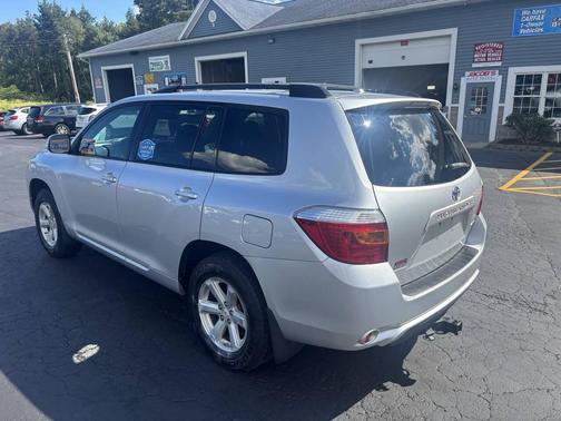2010 Toyota Highlander SE