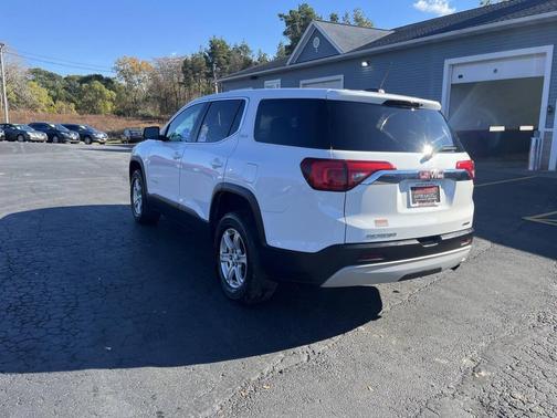 2017 GMC Acadia SLE-1