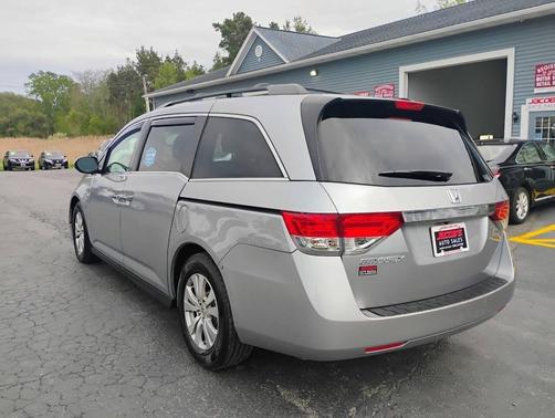 Lunar Silver Metallic 2016 Honda Odyssey EX-L
