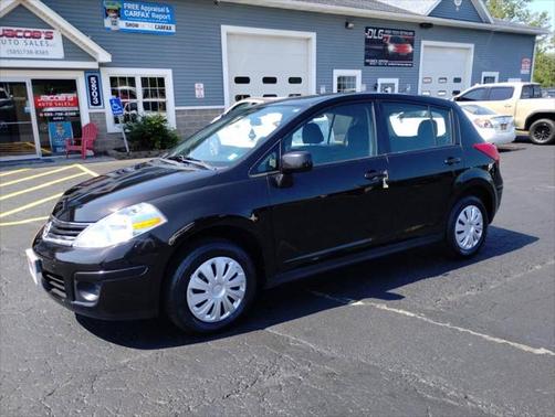 2012 Nissan Versa 1.8 S