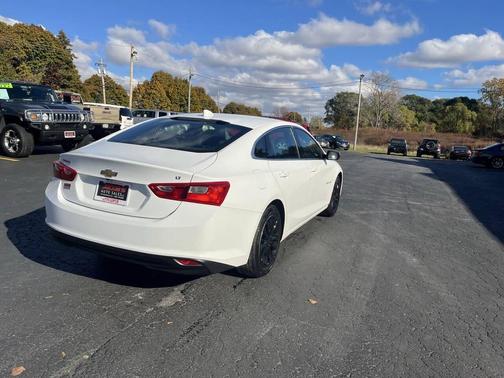 2016 Chevrolet Malibu 1LT