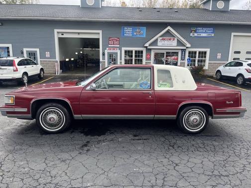 1987 Cadillac DeVille Base