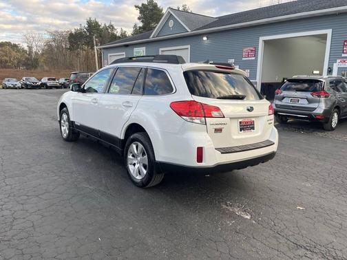 2011 Subaru Outback 3.6 R Limited