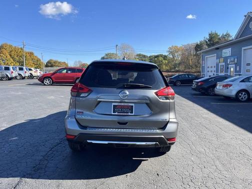 2019 Nissan Rogue S