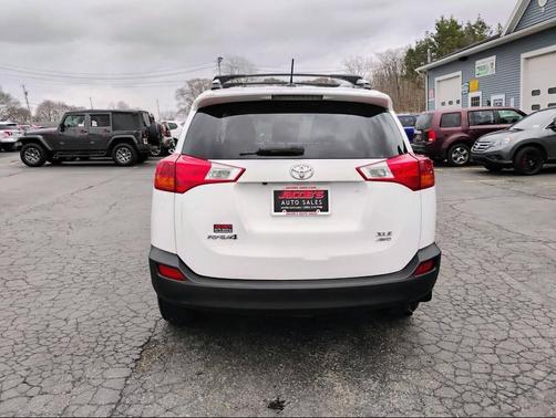 2014 Toyota RAV4 XLE
