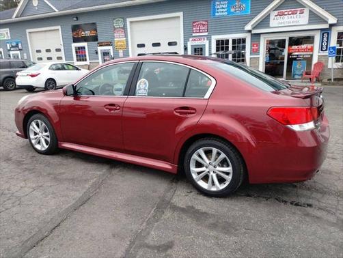 2013 Subaru Legacy Premium