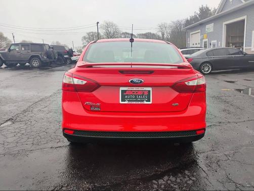 2012 Ford Focus SE