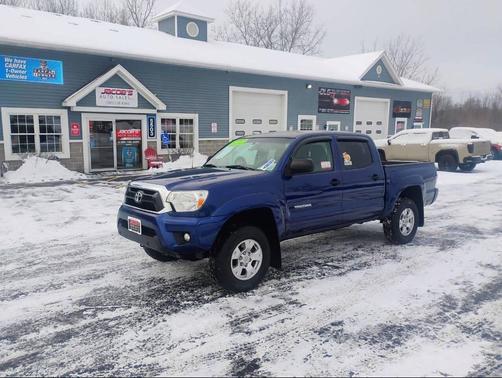 2015 Toyota Tacoma Base