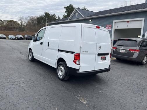 2021 Nissan NV200 S