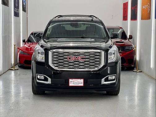 Onyx Black 2018 GMC Yukon Denali