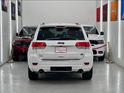 Bright White Clearcoat 2019 Jeep Grand Cherokee Overland