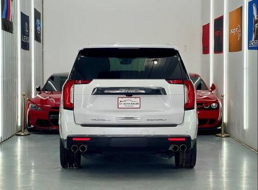 2023 GMC Yukon Denali Ultimate