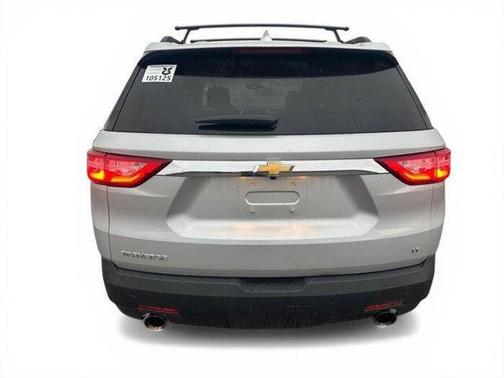 Silver Ice Metallic 2019 Chevrolet Traverse LT Cloth