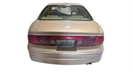 Gold 2004 Buick Regal LS