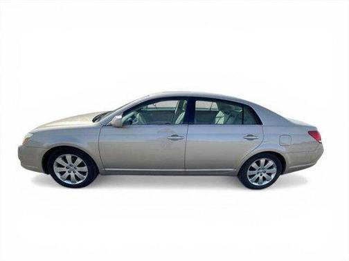 Tan 2007 Toyota Avalon Limited