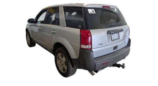 Silver 2004 Saturn Vue BASE