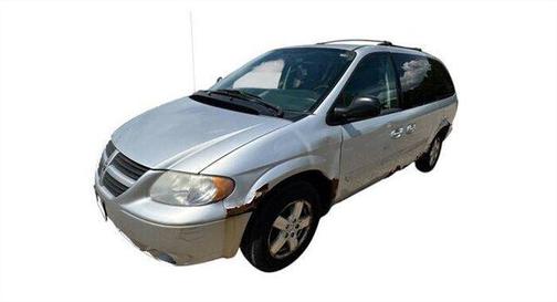 Silver 2007 Dodge Grand Caravan SXT