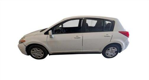 Fresh Powder 2012 Nissan Versa 1.8 S