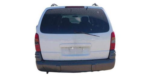 White 2004 Pontiac Montana