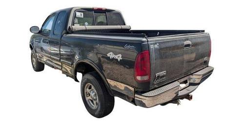 Black 1998 Ford F-150 XL SuperCab