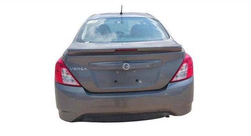 Gun Metallic 2017 Nissan Versa 1.6 S+