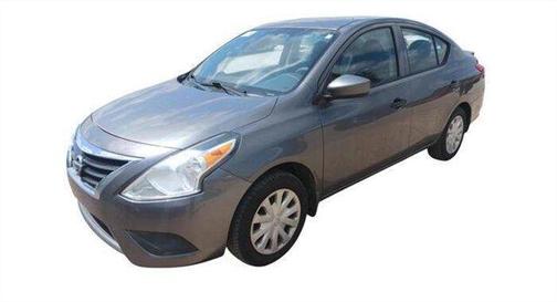 Gun Metallic 2017 Nissan Versa 1.6 S+
