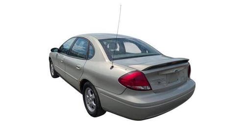 Seafoam Green 2005 Ford Taurus SE