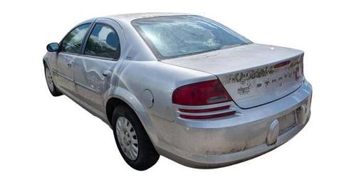 Silver 2001 Dodge Stratus SE