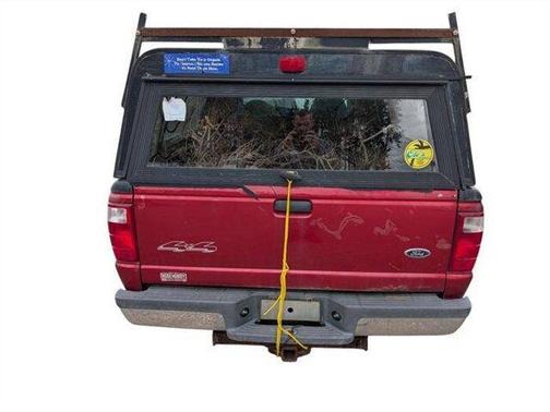 Red 2003 Ford Ranger XLT