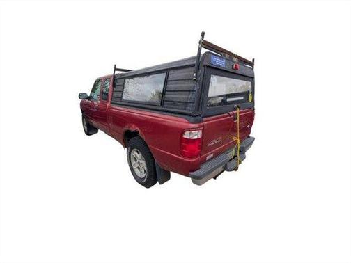 Red 2003 Ford Ranger XLT