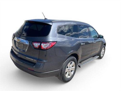 Tungsten Metallic 2014 Chevrolet Traverse 1LT