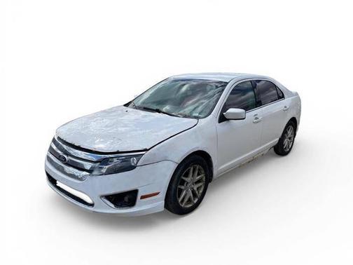 White 2011 Ford Fusion SEL