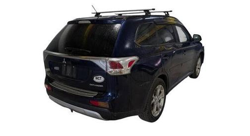Blue 2015 Mitsubishi Outlander SE