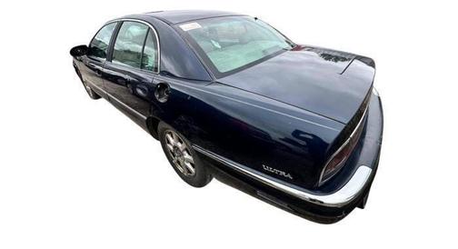 Black 2002 Buick Park Avenue Ultra