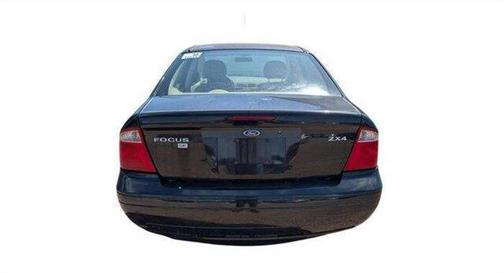 Pitch Black Clearcoat 2006 Ford Focus ZX4 S