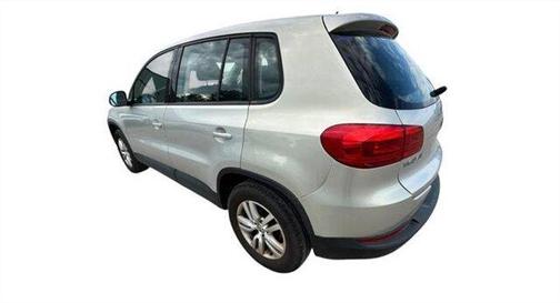Silver 2013 Volkswagen Tiguan SE