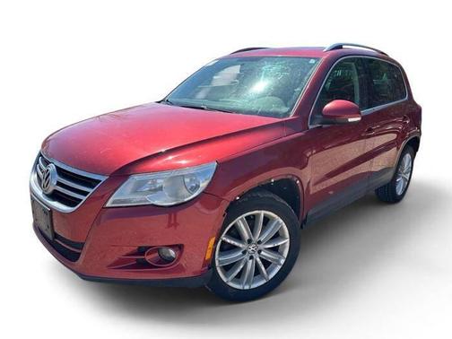Red 2011 Volkswagen Tiguan S