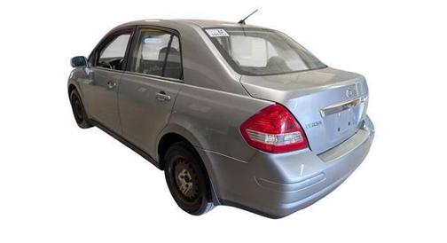 Magnetic Gray Metallic 2009 Nissan Versa 1.8 S