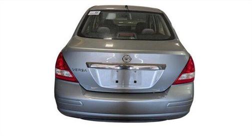 Magnetic Gray Metallic 2009 Nissan Versa 1.8 S