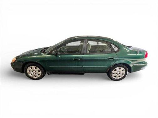 2000 Ford Taurus SE