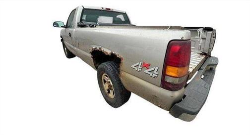 Tan 2002 Chevrolet Silverado 1500