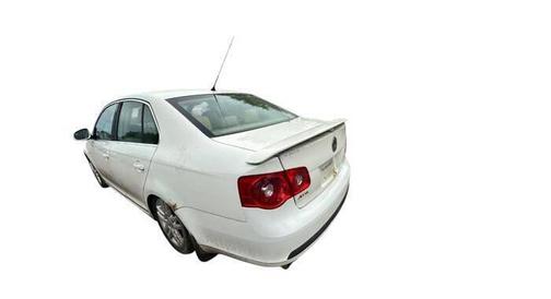 White 2007 Volkswagen Jetta Wolfsburg Edition