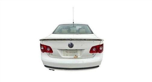 White 2007 Volkswagen Jetta Wolfsburg Edition