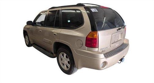 Tan 2004 GMC Envoy SLE